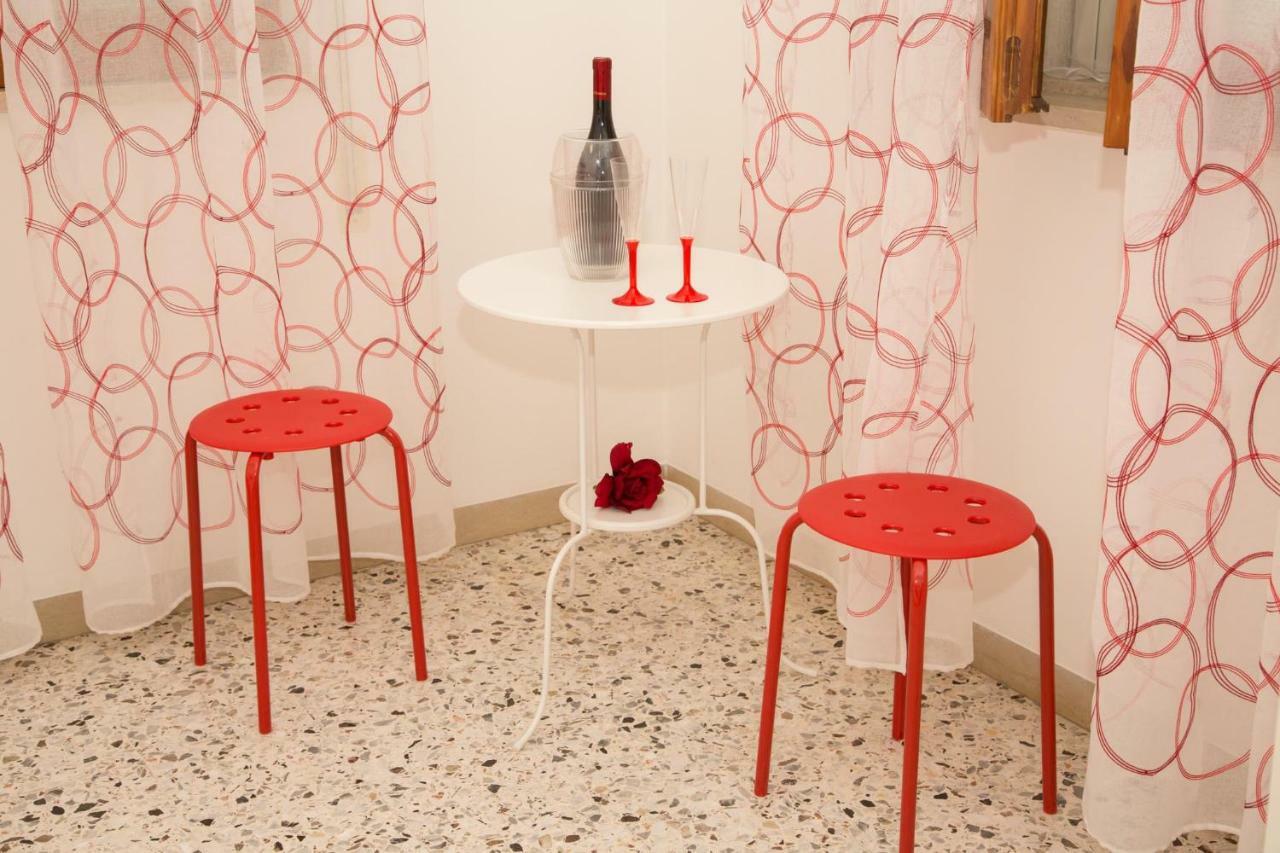 Il Gruccione Bed & Breakfast Sant'Omero Екстериор снимка